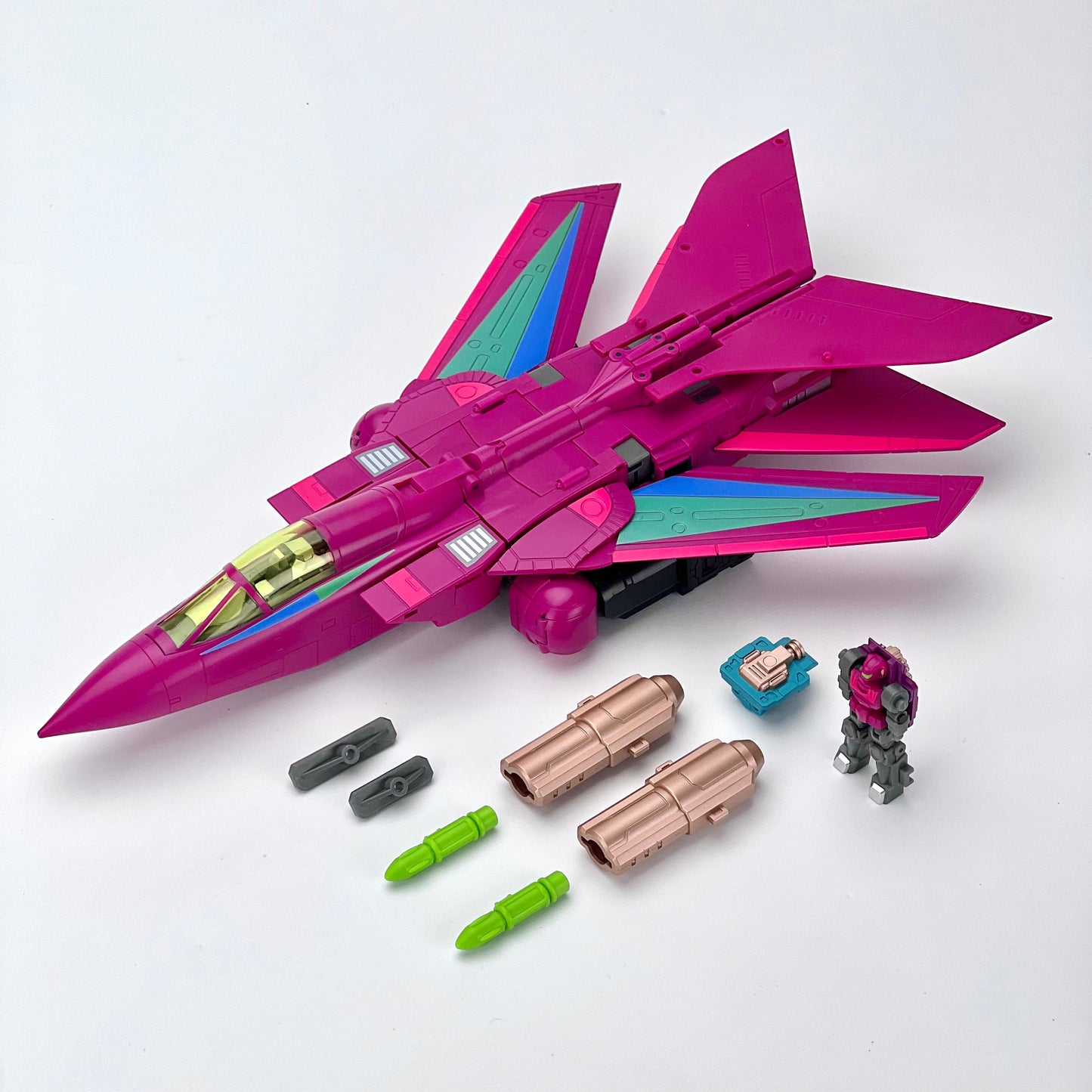 MB-24B WINGMAN
(TFCON Los Angeles 2024 EXCLUSIVE)