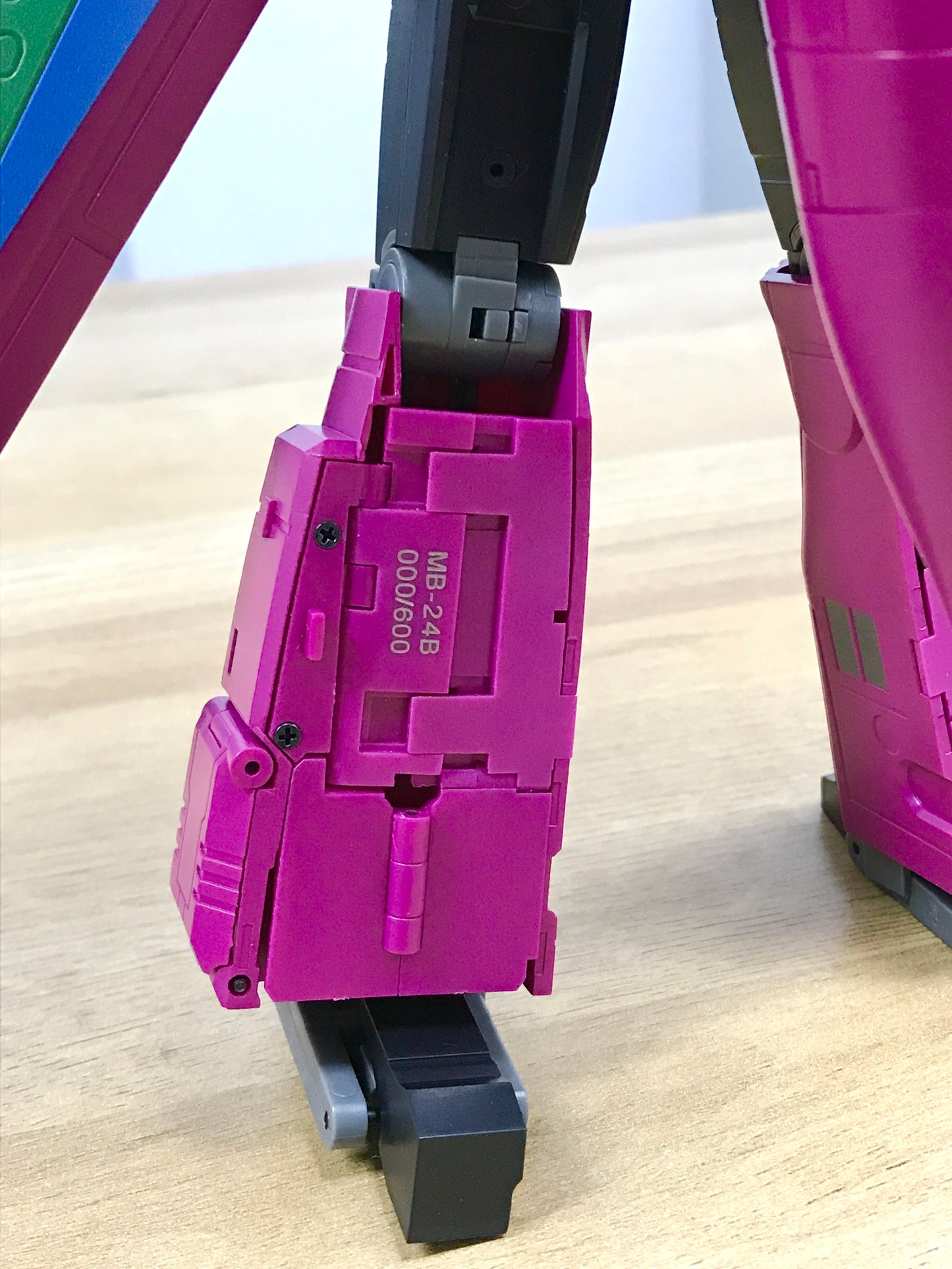 MB-24B WINGMAN
(TFCON Los Angeles 2024 EXCLUSIVE)