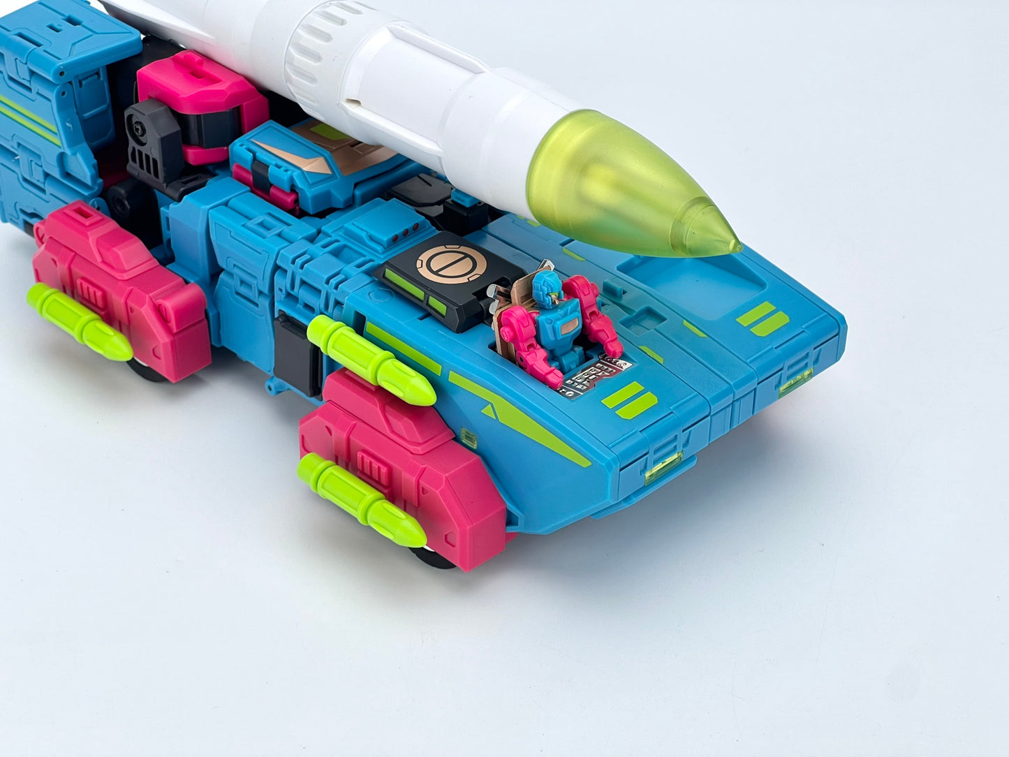 MB-19C HUNTSMAN (TFcon Toronto 2023 exclusive) Pre-order
