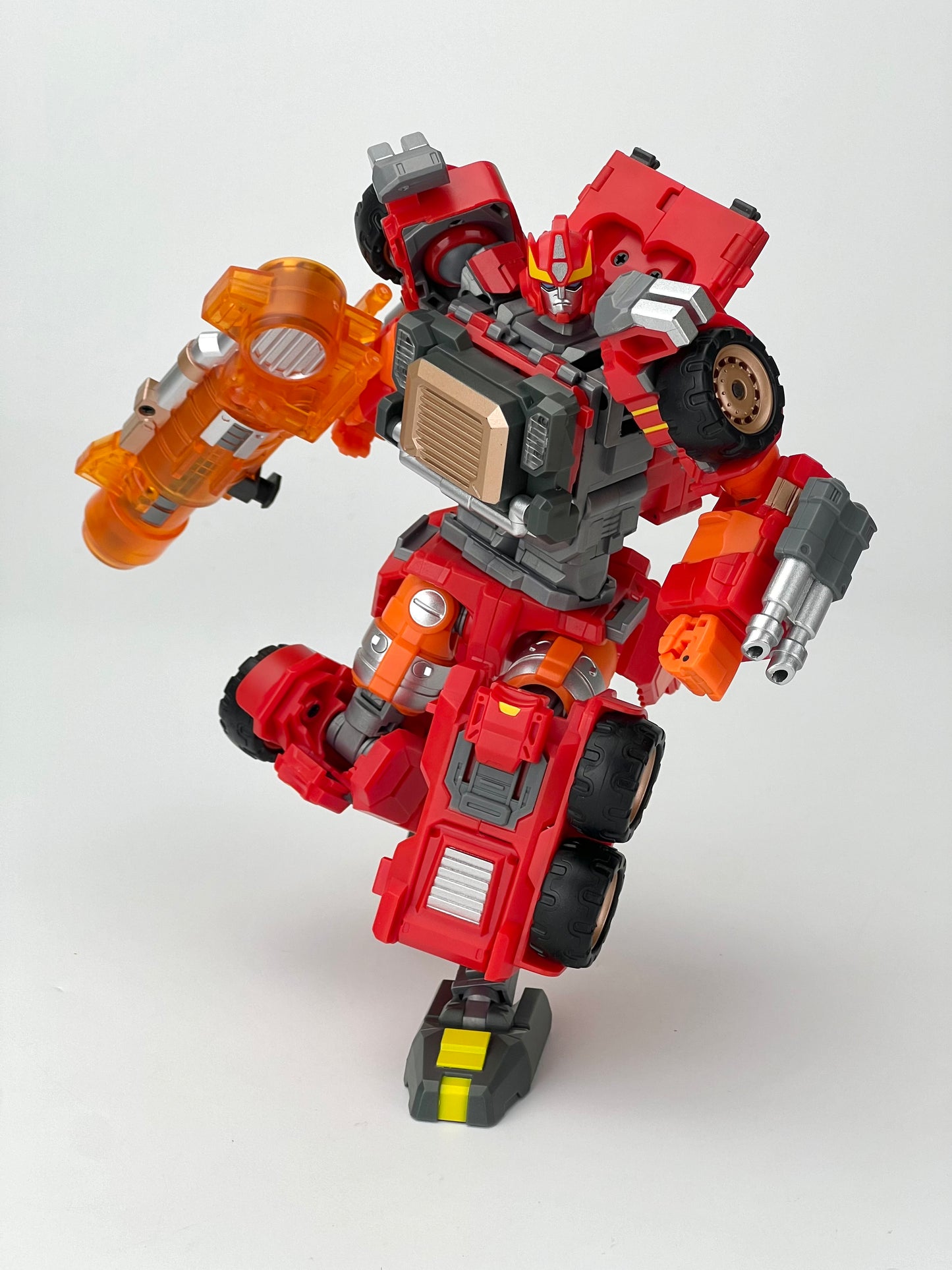 MB-15E TURBO PUNK
(TCP x FH 2nd Annual holiday exclusive)
