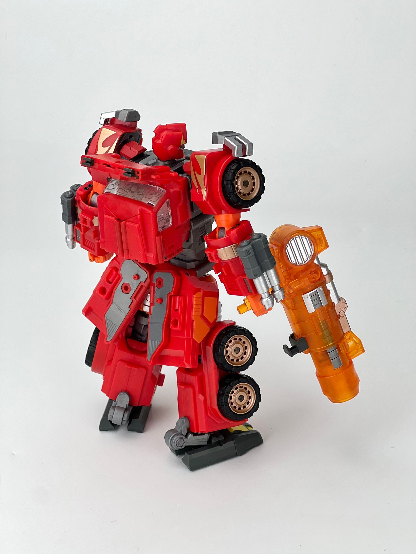 MB-15E TURBO PUNK
(TCP x FH 2nd Annual holiday exclusive)