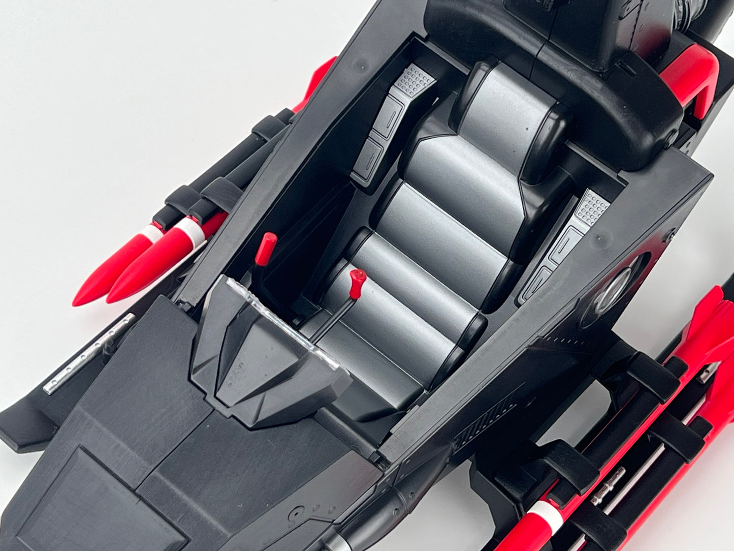 VE-02 UNI-THUNDER (Pre-order)