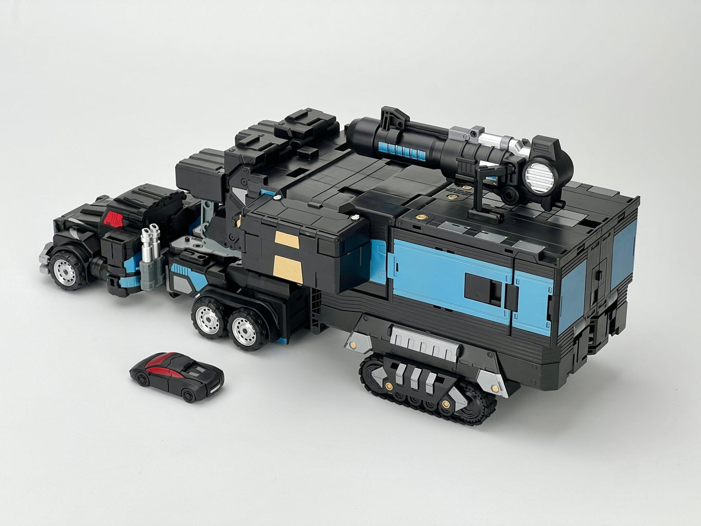 MB-15B BLACK NAVAL COMMANDER