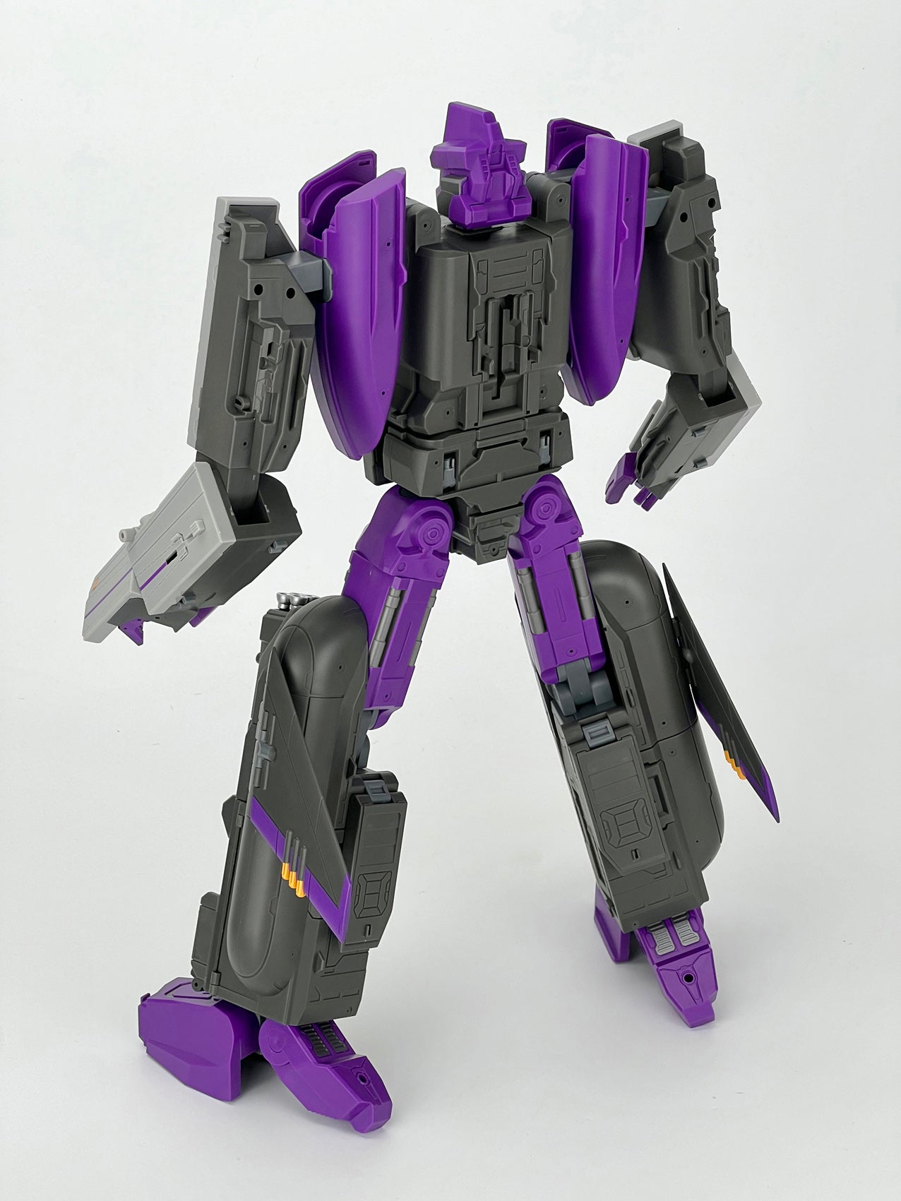 MB-21 TSUNAMI
