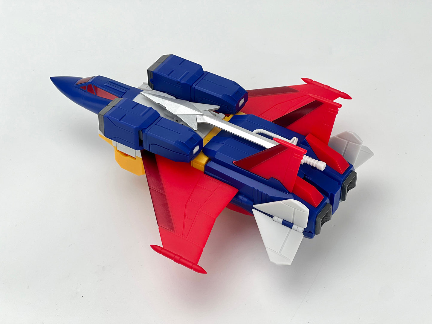 MB-32 ARMOUR EAGLE