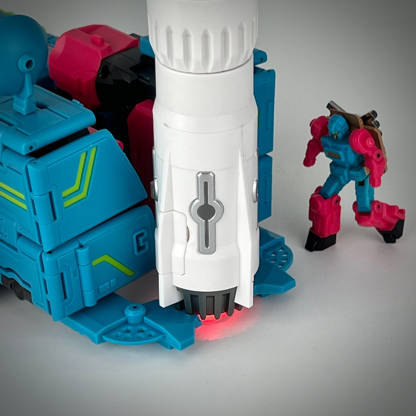 MB-19C HUNTSMAN (TFcon Toronto 2023 exclusive) Pre-order