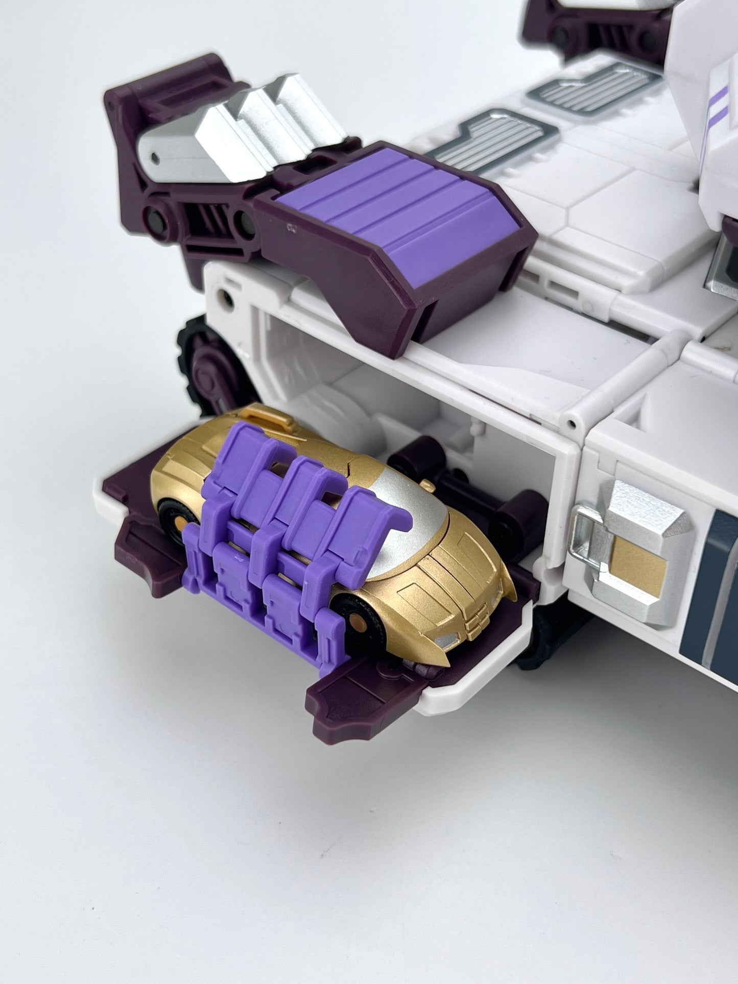 MB-17A GALVA-TYRANNO