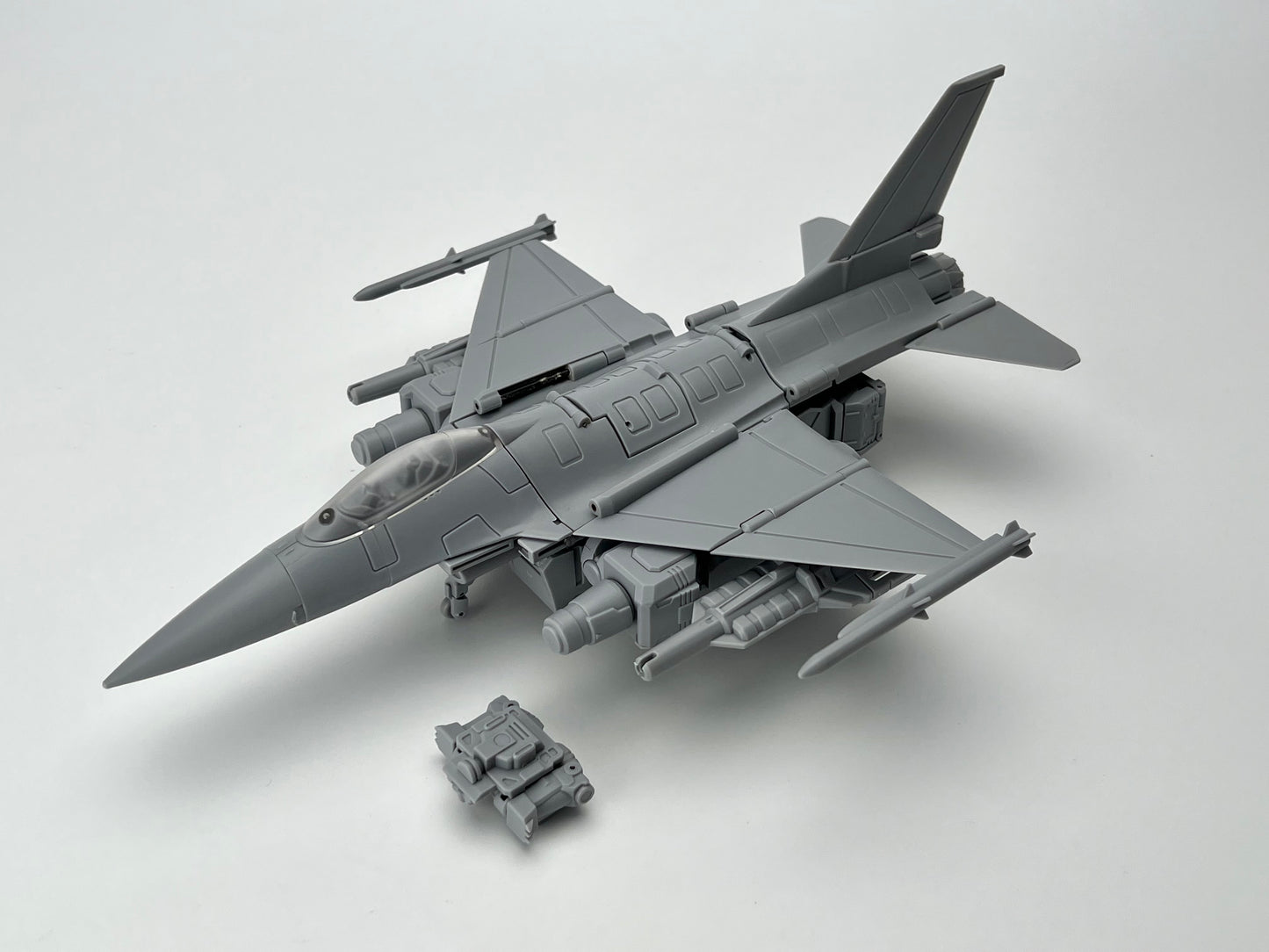 MB-23A FRIGHT STORM