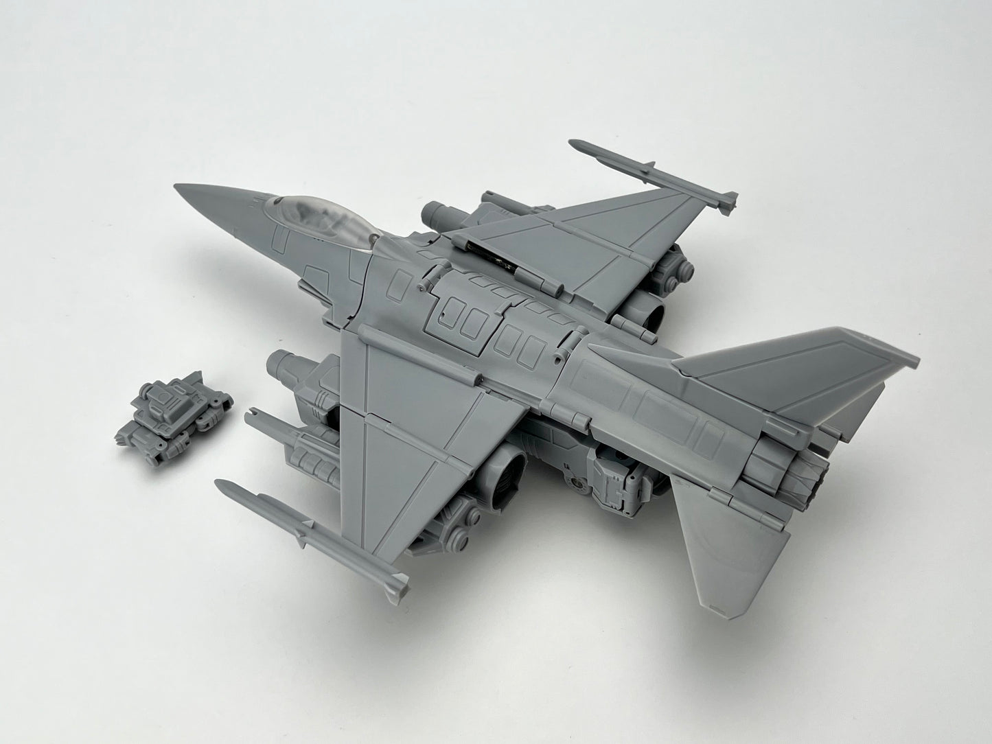 MB-23A FRIGHT STORM