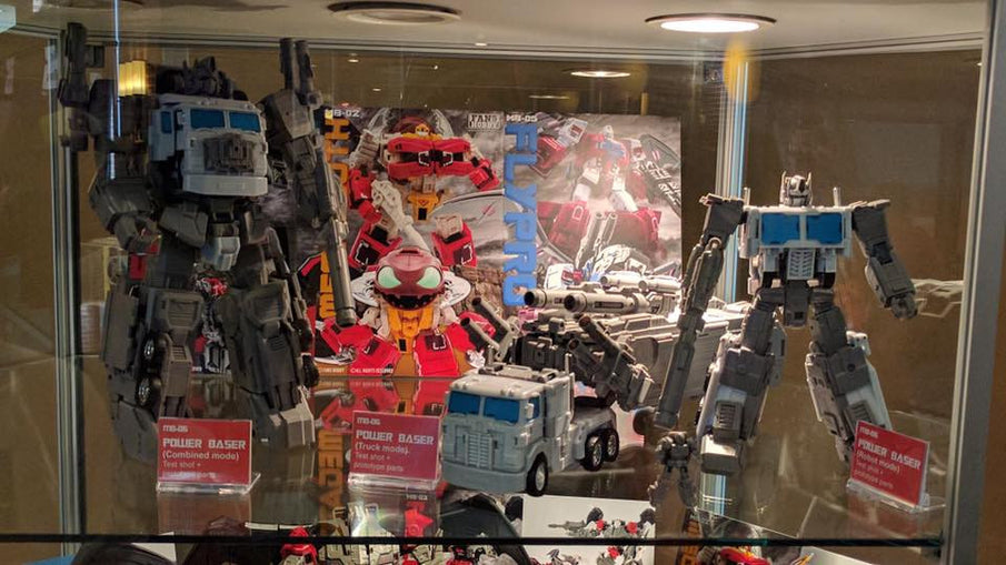 FANS HOBBY collection at TFcon Toronto 2017