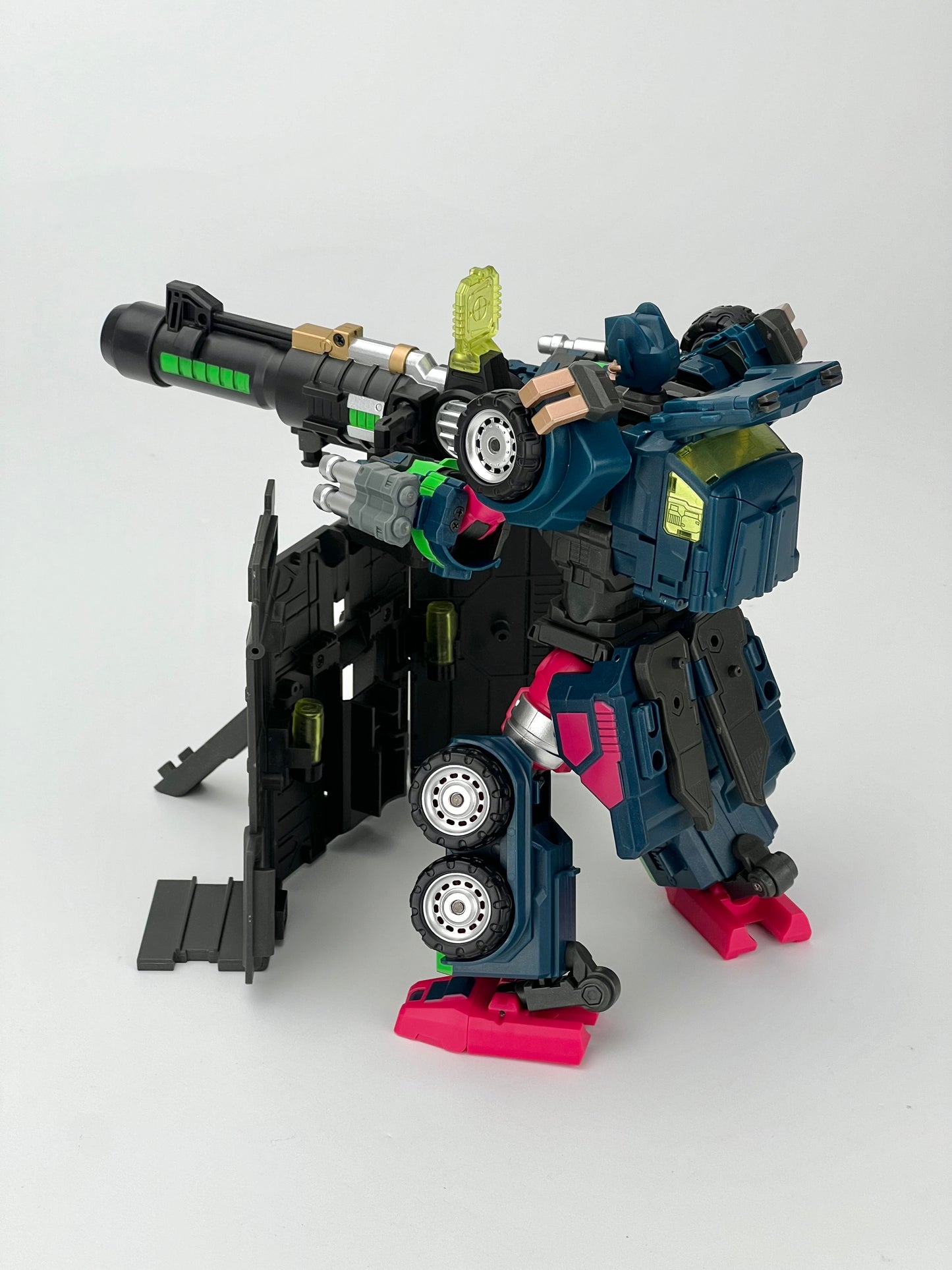 MB-15D CLUTCH (TFCON Toronto 2024 EXCLUSIVE)