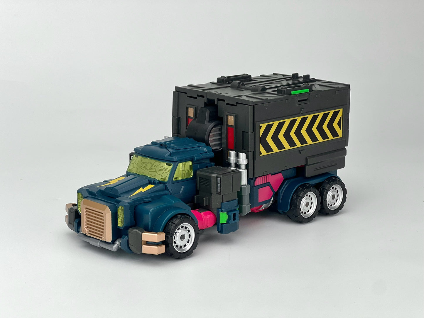 MB-15D CLUTCH (TFCON Toronto 2024 EXCLUSIVE)