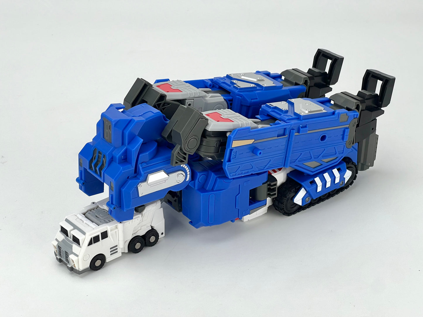 MB-20B BLUE X-LOAD(Pre-Order)