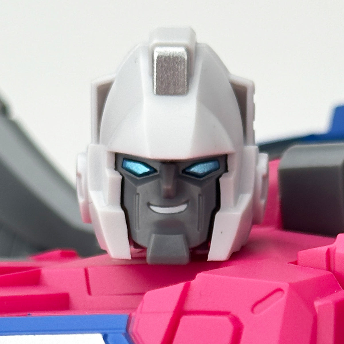 Fans Hobby 10th Anniversary Edition MB-05A FLYPRO (TFcon Orlando 2026 exclusive item)