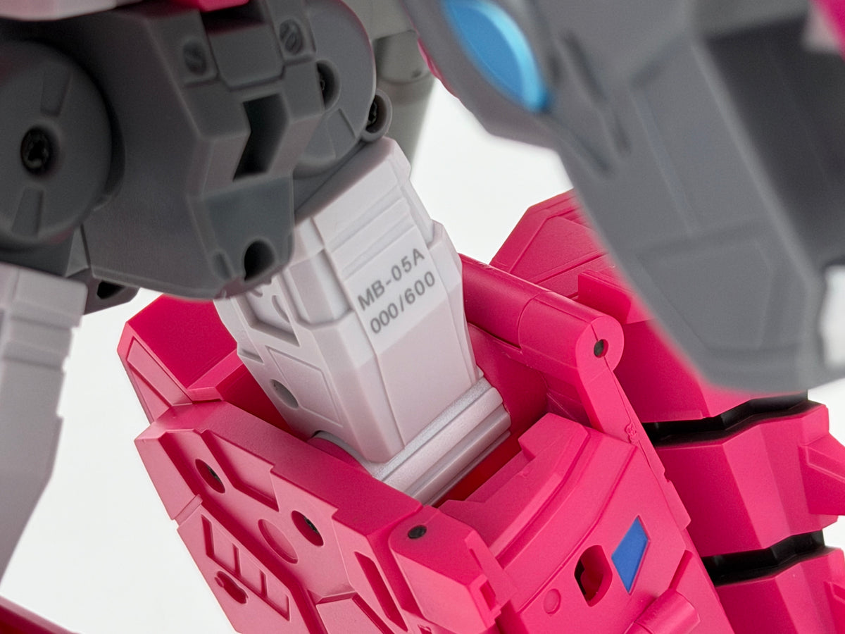 Fans Hobby 10th Anniversary Edition MB-05A FLYPRO (TFcon Orlando 2026 exclusive item)