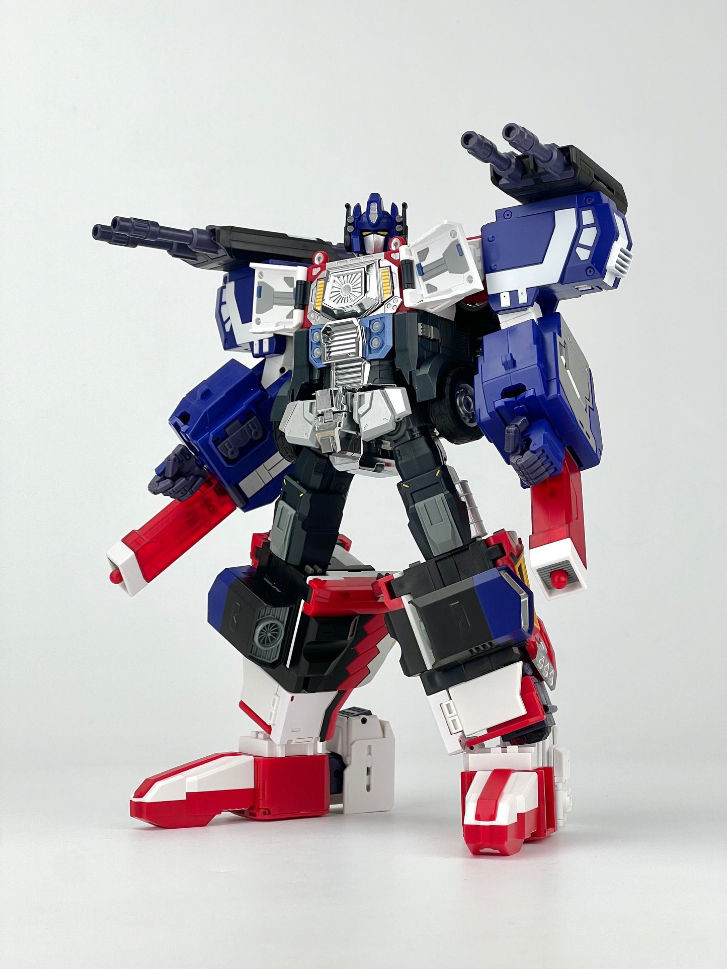 MB-18 (Core Robot) + MB-25 [COMBO SET] (Pre-order)