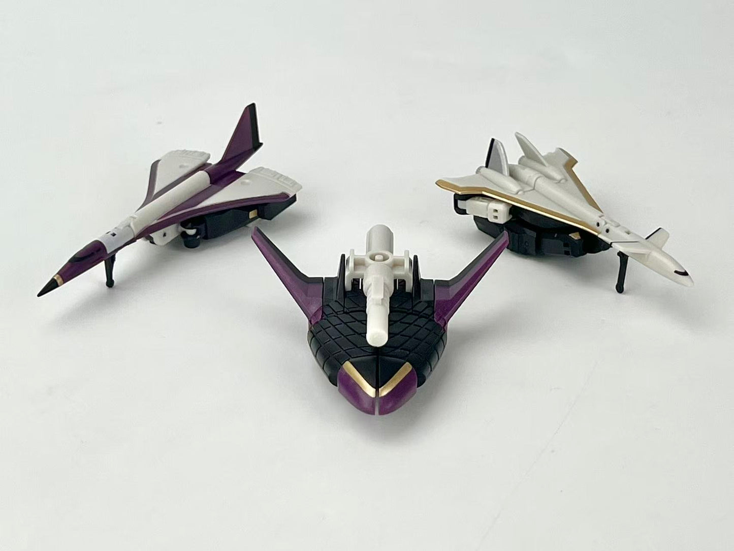 MB-26B THE PURPLE SABER TEAM (Pre-order)