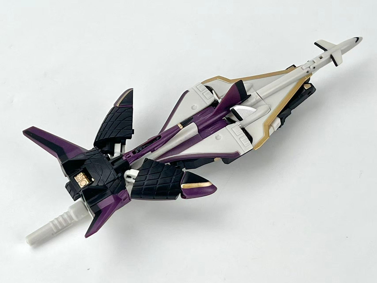 MB-26B THE PURPLE SABER TEAM (Pre-order)