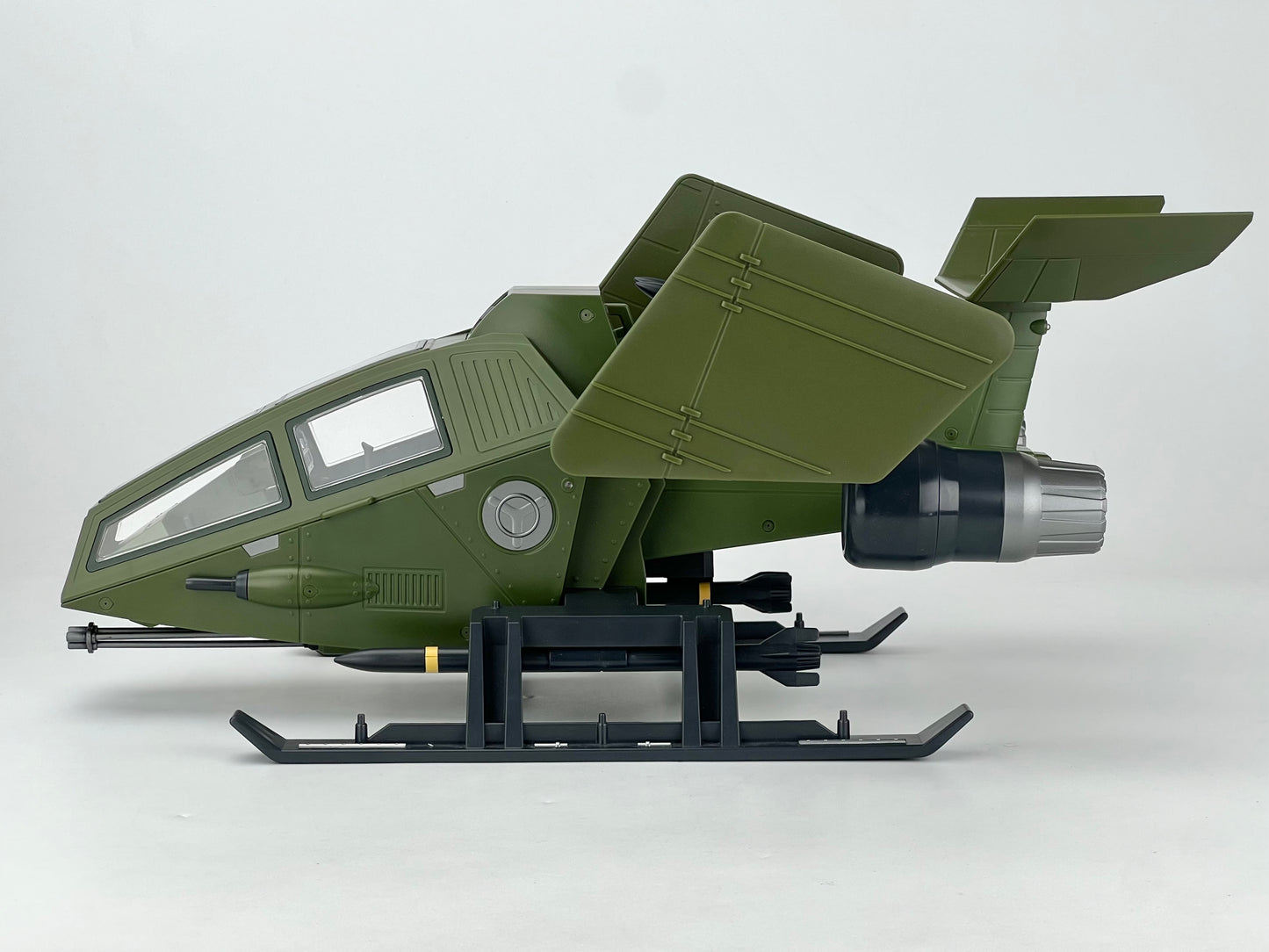 VE-04A GREEN NU-EAGLE (Pre-0rder)