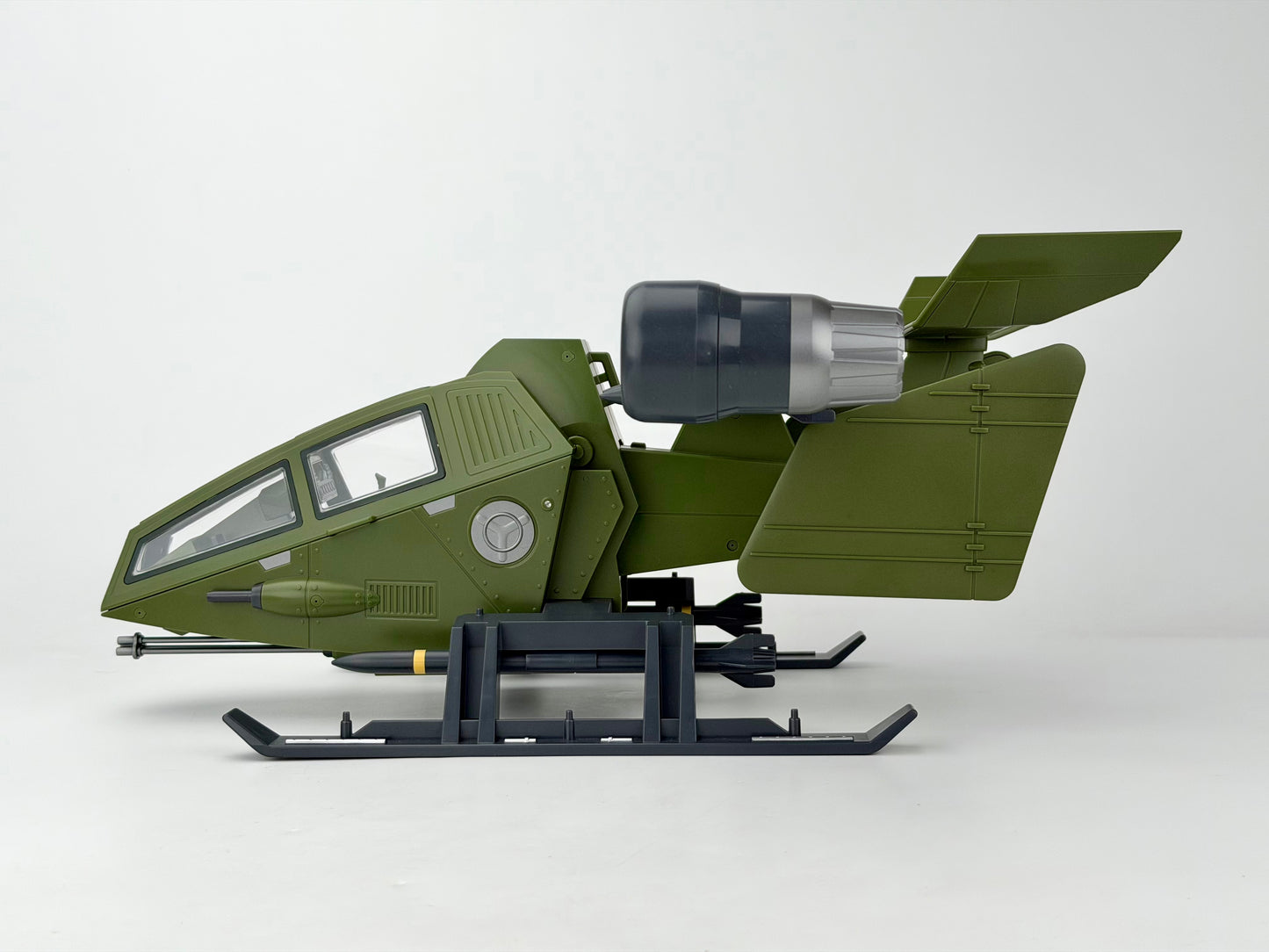 VE-04A GREEN NU-EAGLE (Pre-0rder)