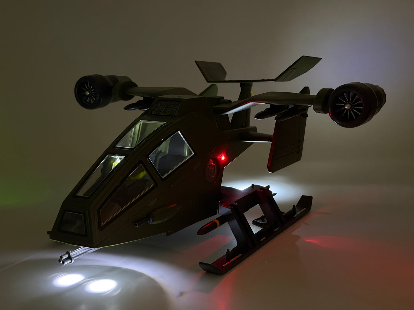 VE-04A GREEN NU-EAGLE (Pre-0rder)