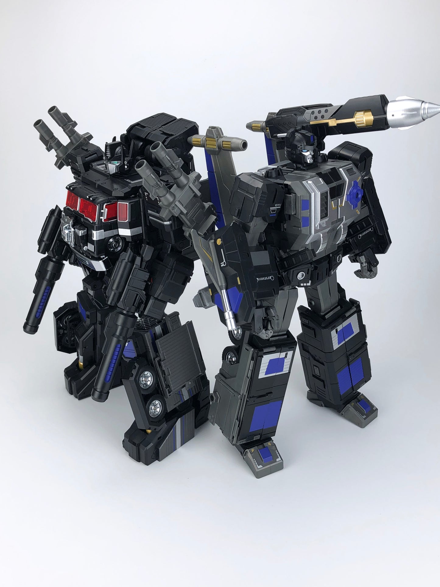 MB-11A BLACK GOD ARMOUR [Re-issue 2022]