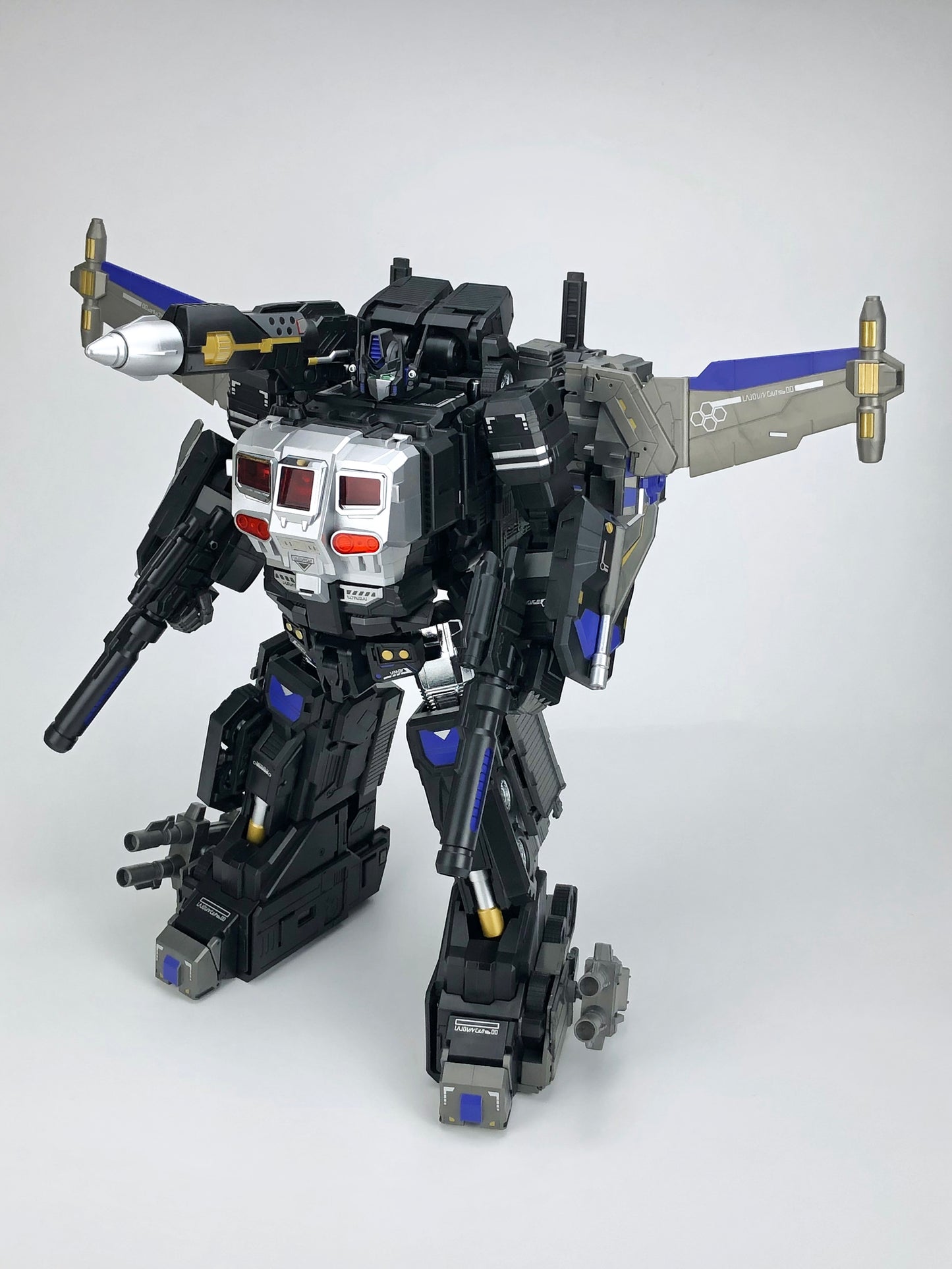 MB-11A BLACK GOD ARMOUR [Re-issue 2022]