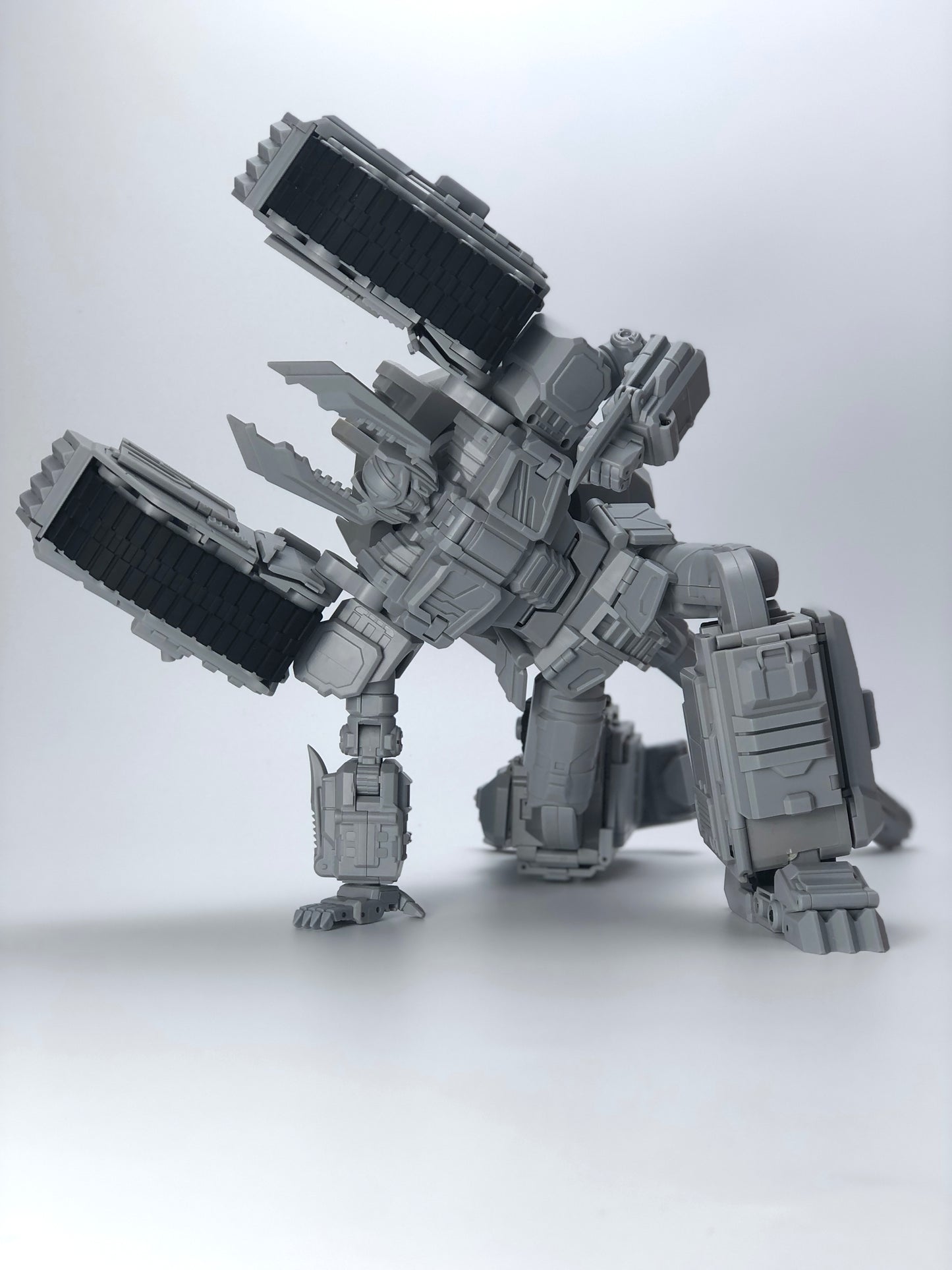 MB-17 MEG-TYRANNO